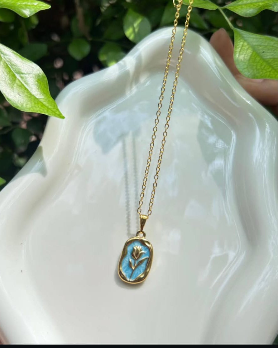 Tulip Oil Drop Pendant