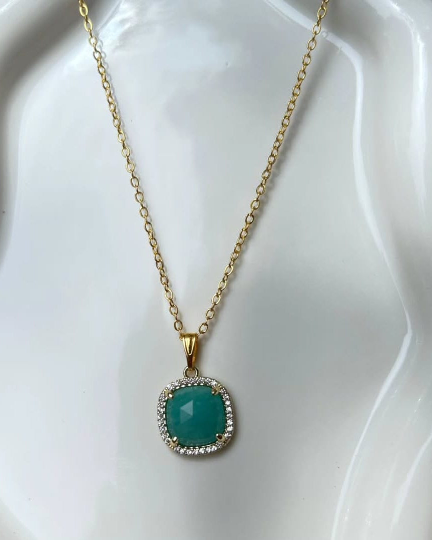 Emerald Crystal Stone Necklace