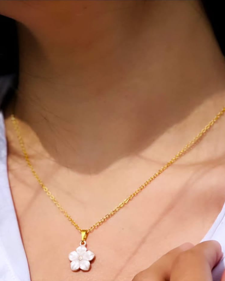 Floral Pendant